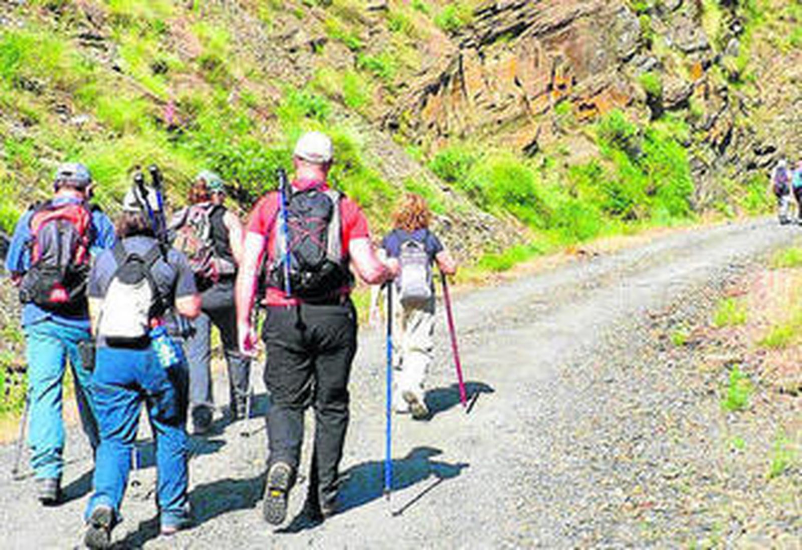 El sendero es todo un reclamo para los amantes del senderismo.