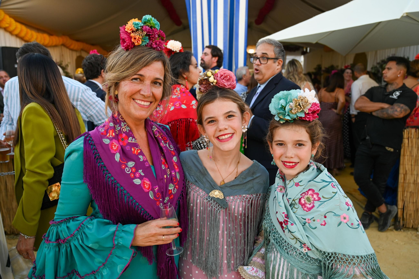 Imágenes del ambiente nocturno del 11 de octubre en la Feria del Caballo 2025