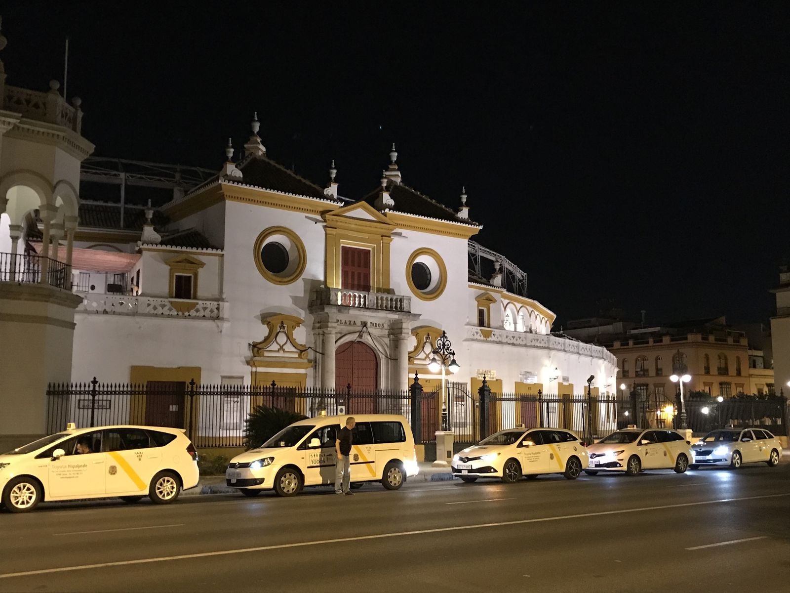 La manifestación del taxi el pasado viernes, por el Paseo de Colón.