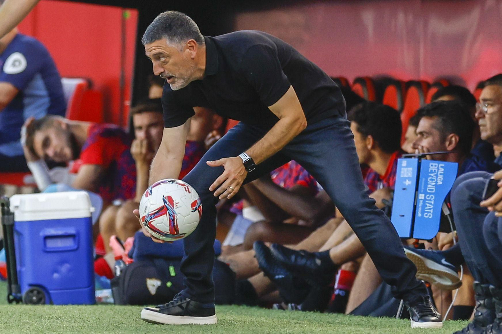 García Pimienta, durante el partido de este domingo ante el Girona.