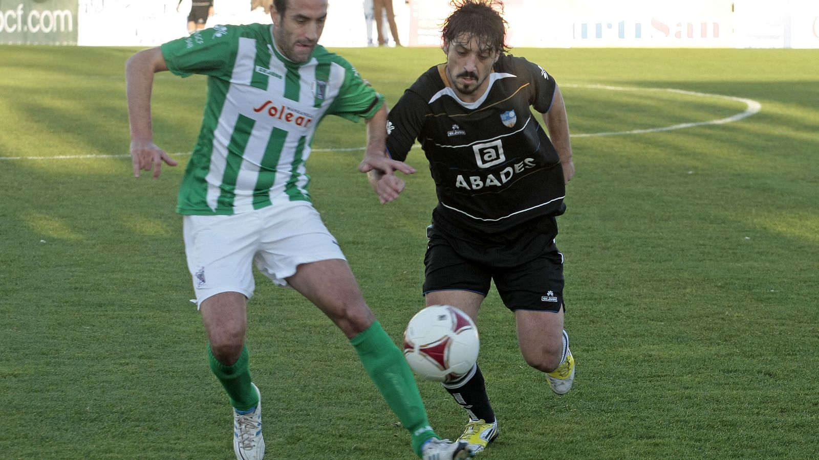Romerito, en su etapa como futbolista del Sanluqueño, en un partido contra el Loja en la campaña 12-13.