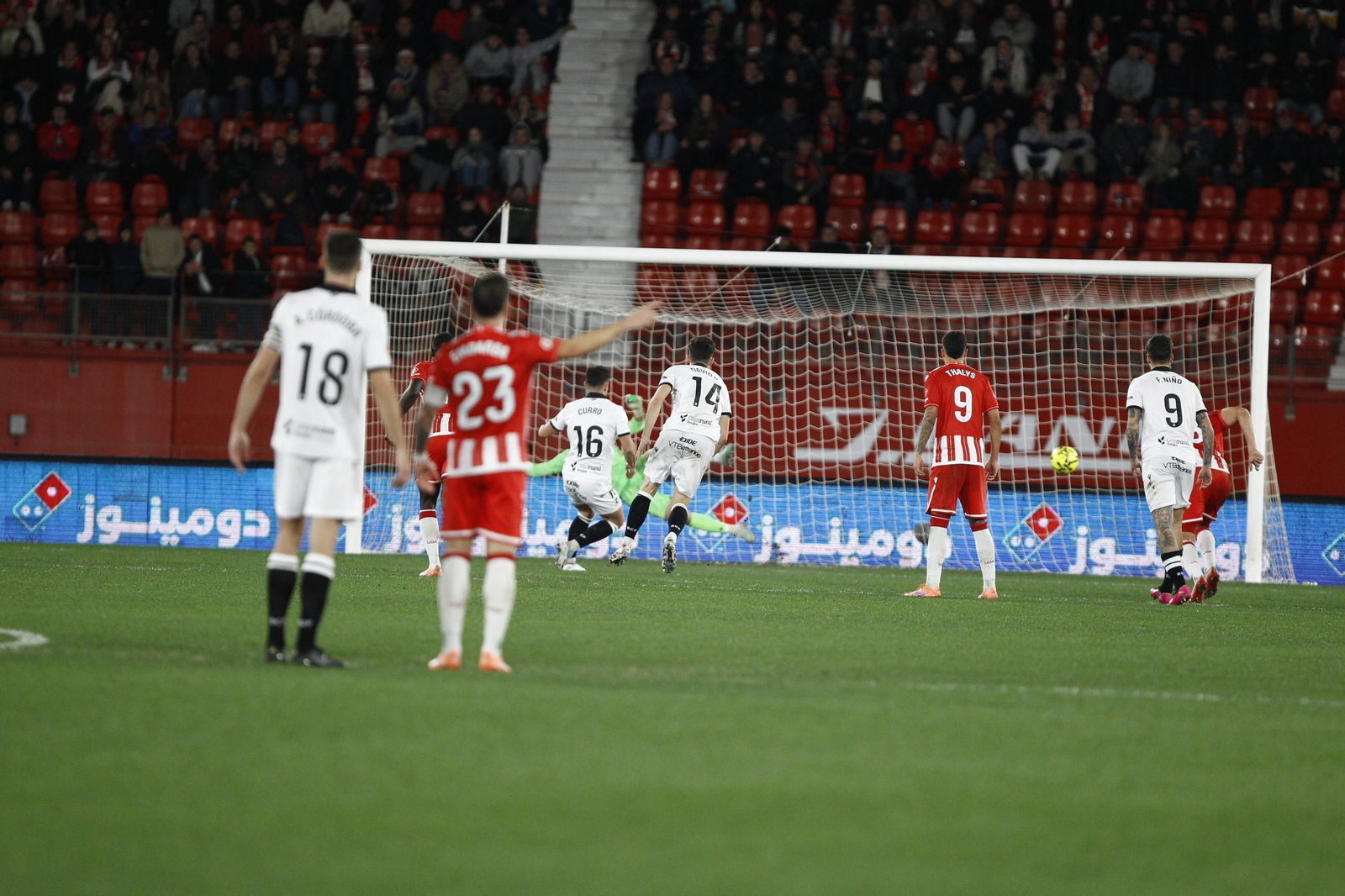 Las fotos del partido de fútbol U.D. Almería-Real Burgos