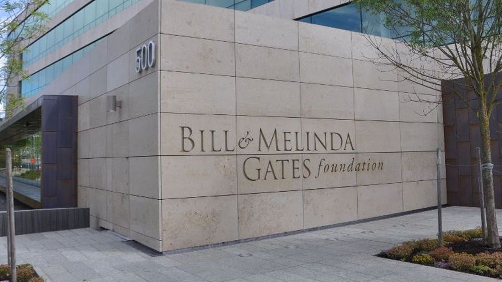 Entrada al edificio de la Fundación Bill y Melinda Gates.