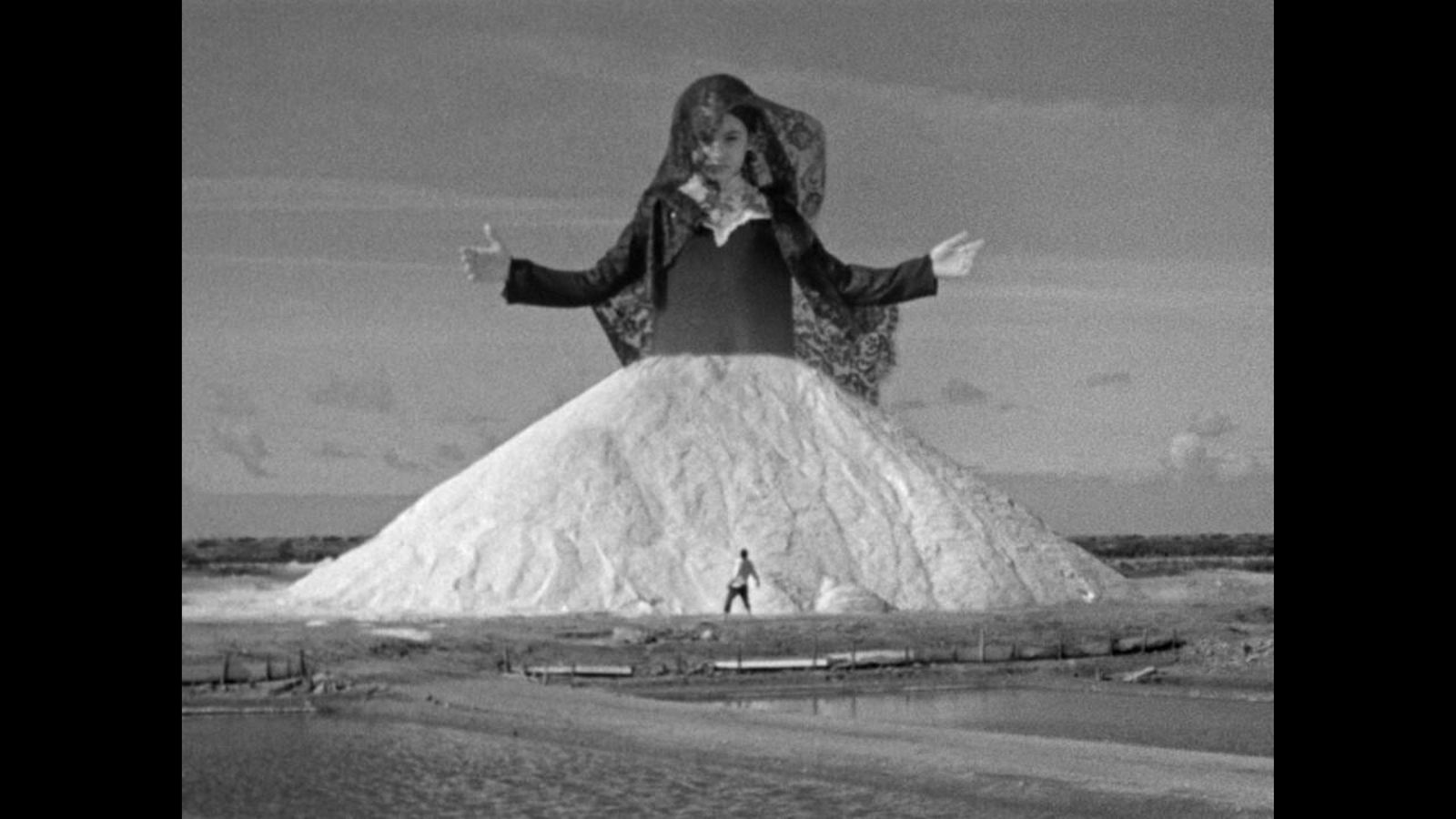 Un fotograma del videoclip.