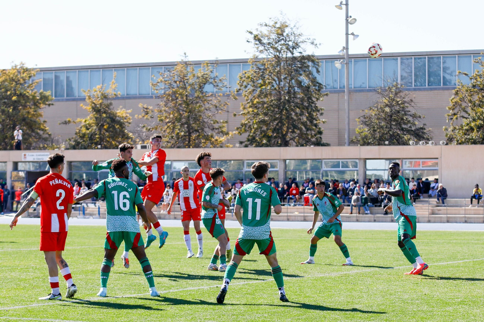 Las imágenes de Segunda RFEF entre Almeria B y recreativo de Granada