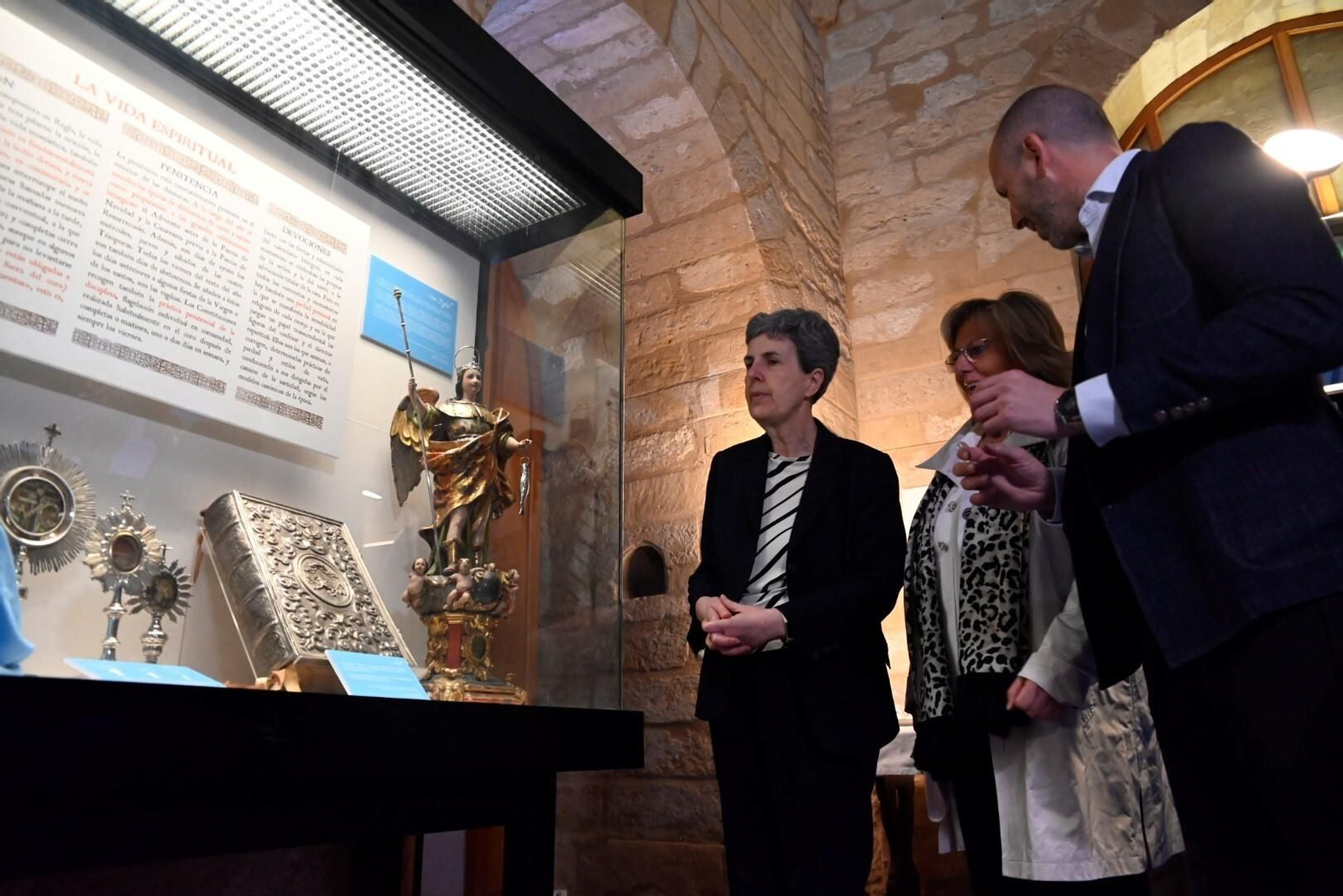 Las mejores imágenes de la exposición 'Tras los muros el convento', en el Archivo Histórico Provincial de Córdoba