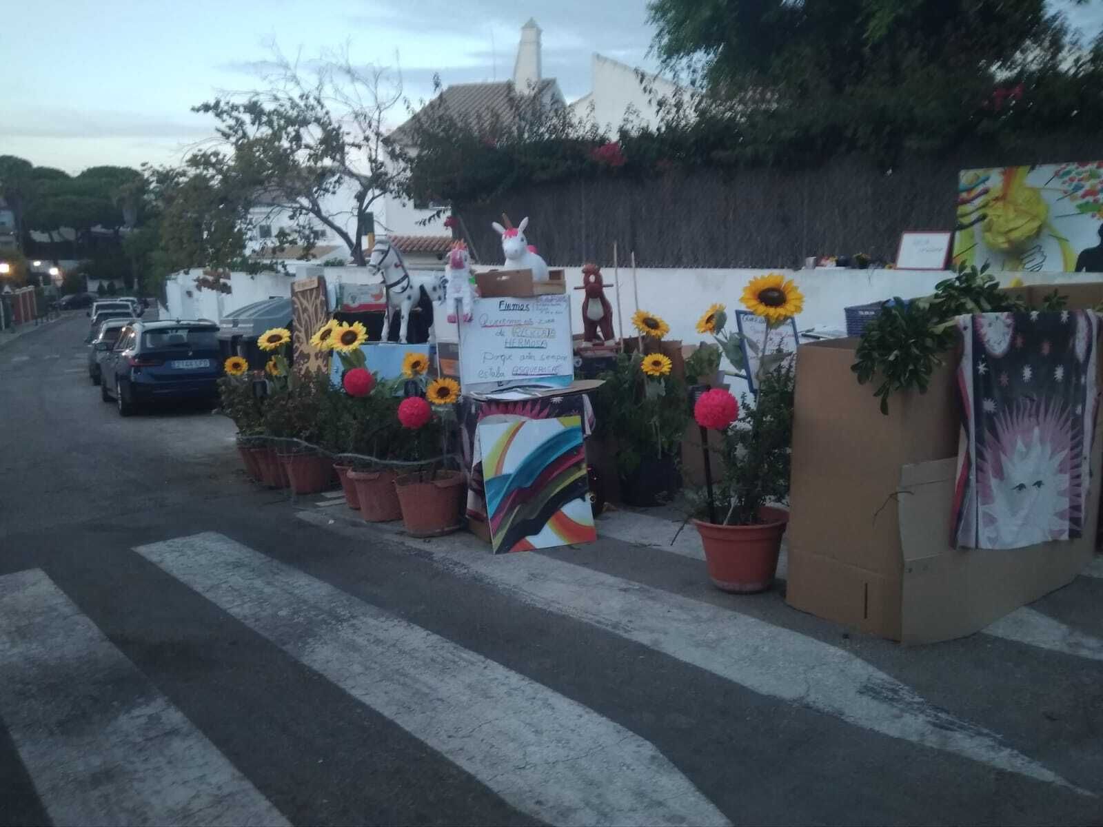 Una foto de las isleta-protesta instalada por vecinos en El Manantial hace algunas semanas.