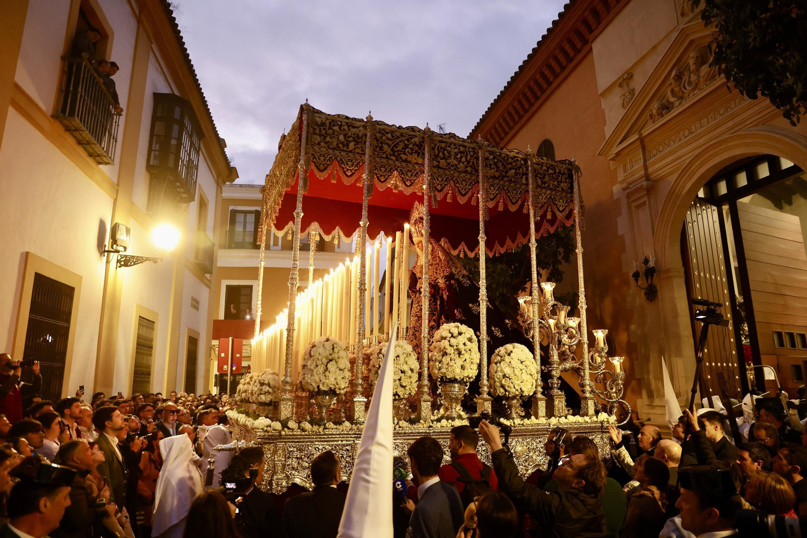 La Hermandad de las Siete Palabras en la Semana Santa de Sevilla 2025
