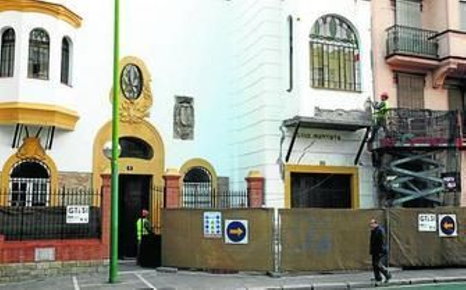 La sede del PSOE provincial en Sevilla, situada en la calle Luis Montoto.