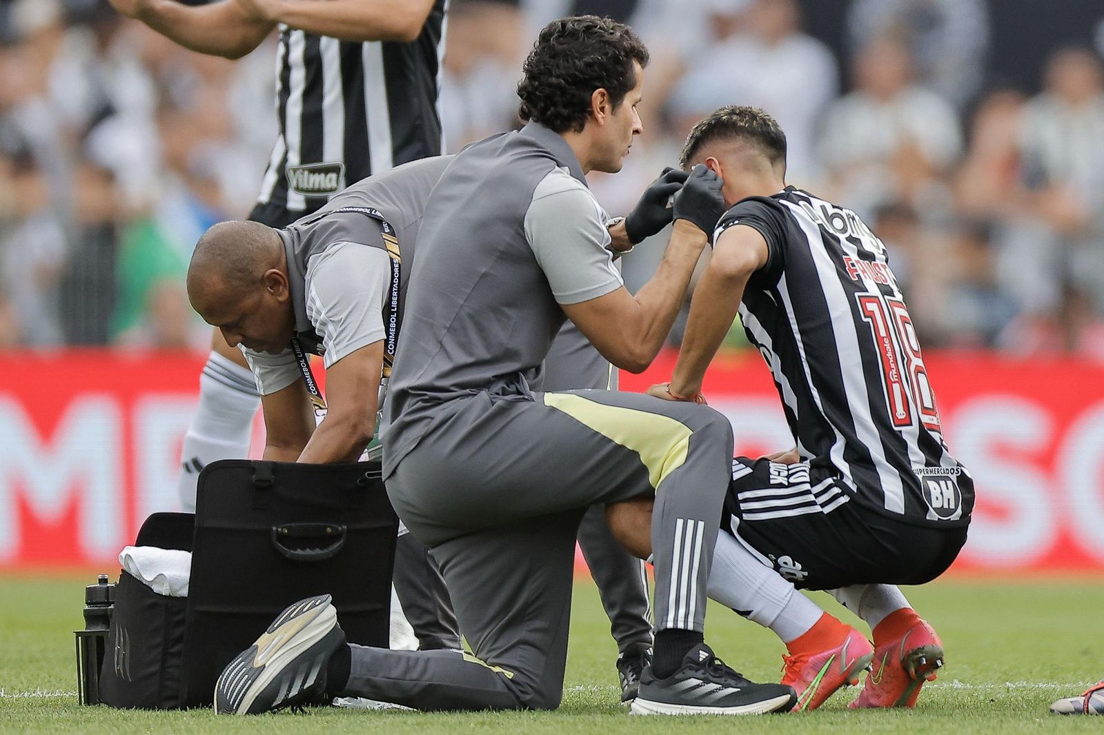 Las fotos de una final de la Libertadores histórica; Botafogo, campeón con 10, ante Atlético Mineiro