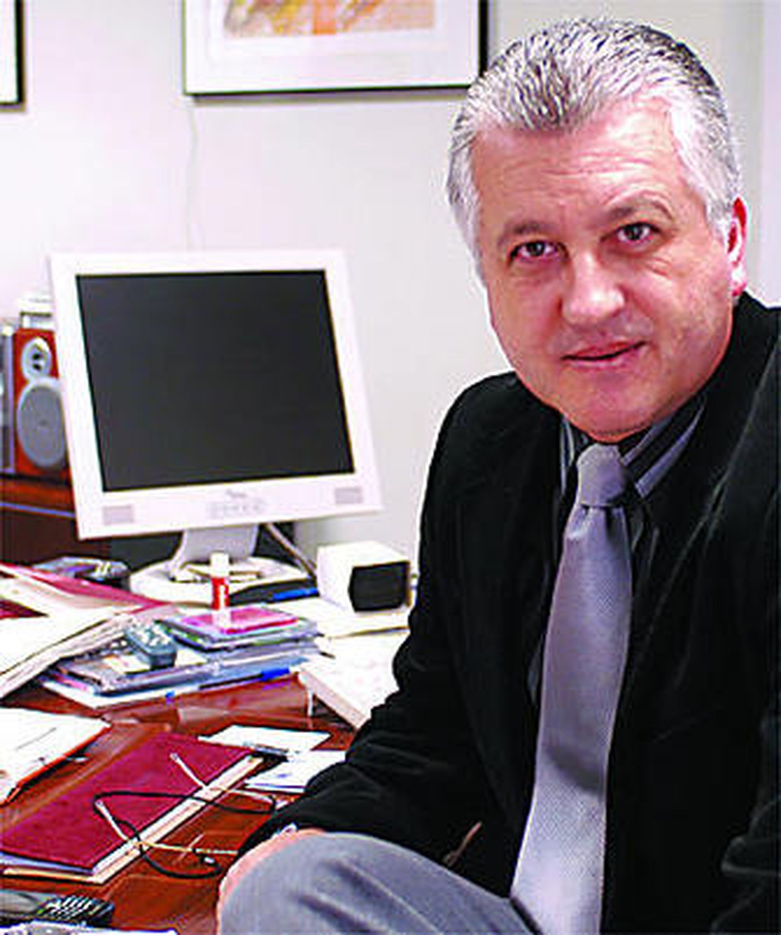 Manuel Casal, director de C.S. Radio.