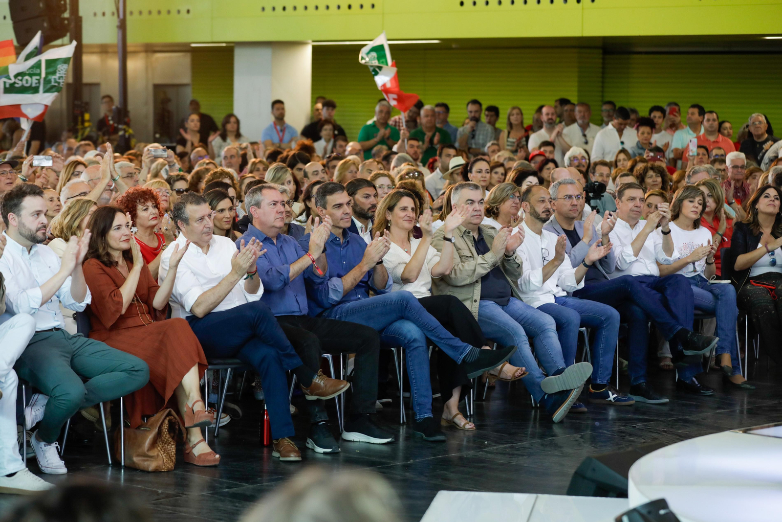 Las imágenes del mitin de Pedro Sánchez en Sevilla