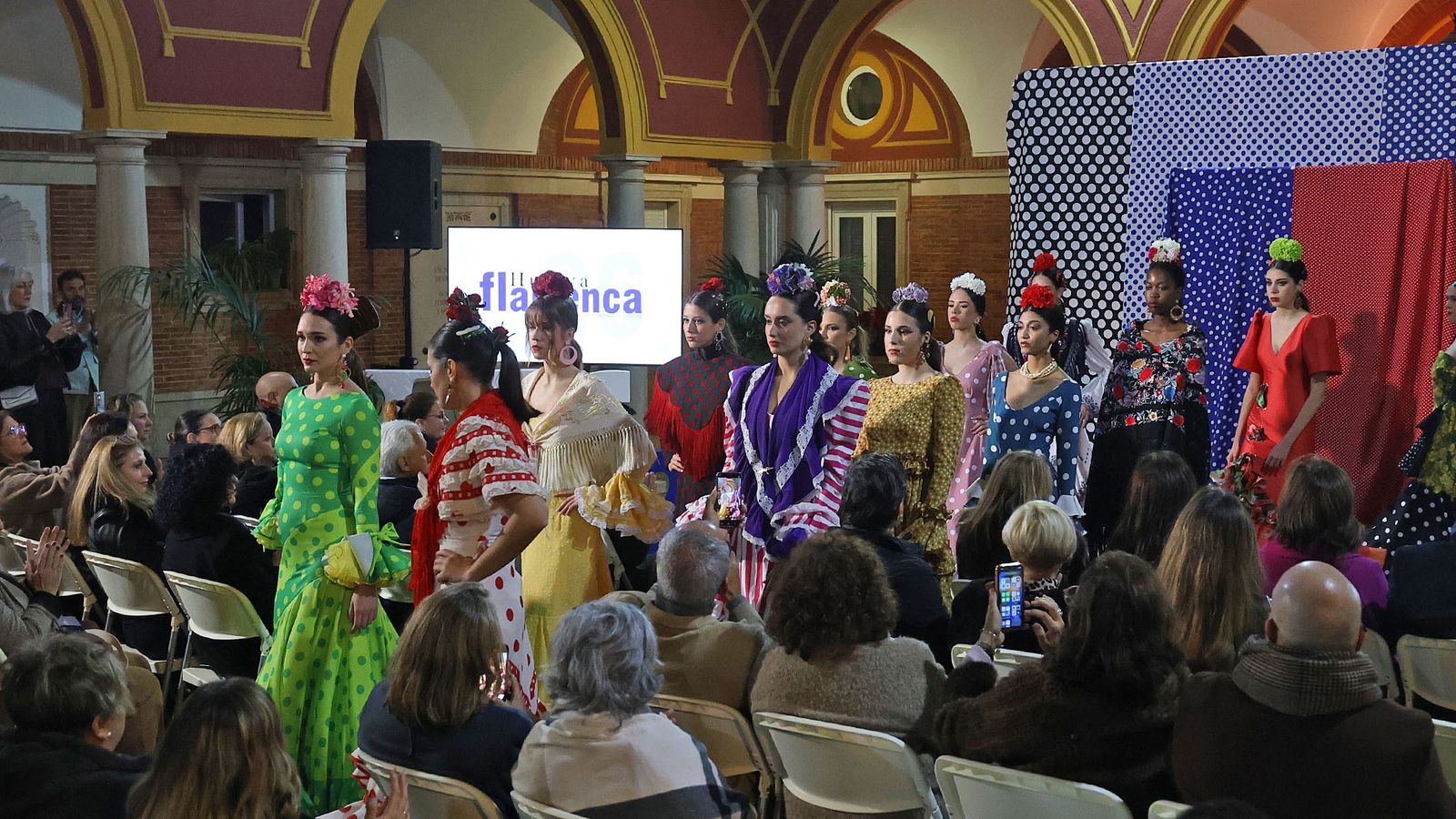 Un momento del desfile flamenco de este miércoles.