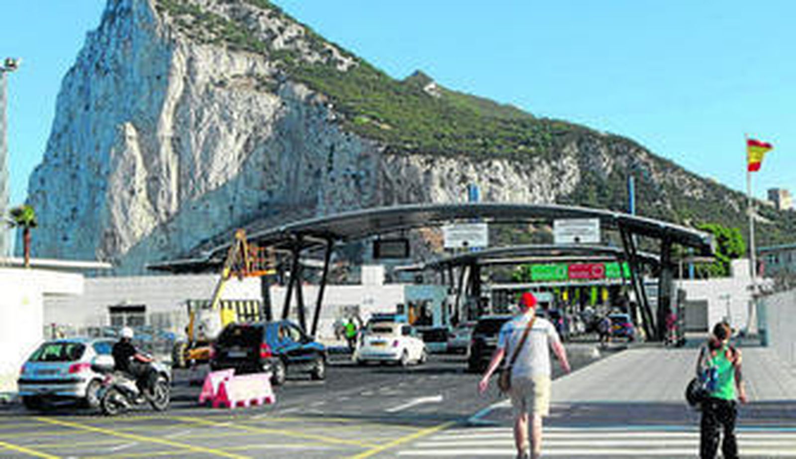Imagen del paso fronterizo entre La Línea y Gibraltar.