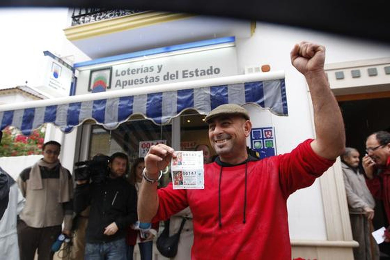 Toca el segundo premio de la Lotería en Véllez de Benaudalla (Granada).

Foto: Lucía Rivas