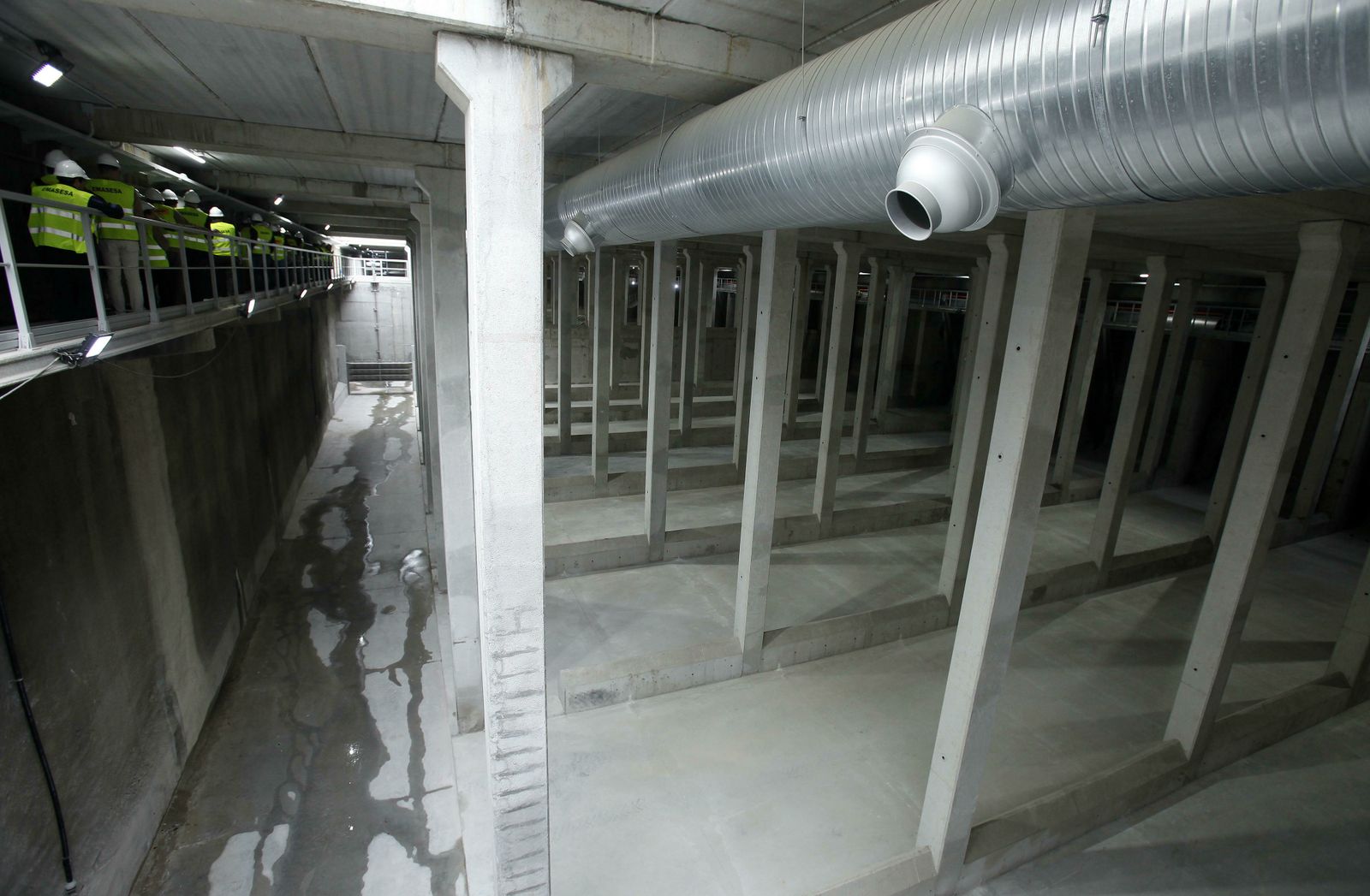 Las imágenes de la visita a las obras del tanque de tormentas de Kansas City