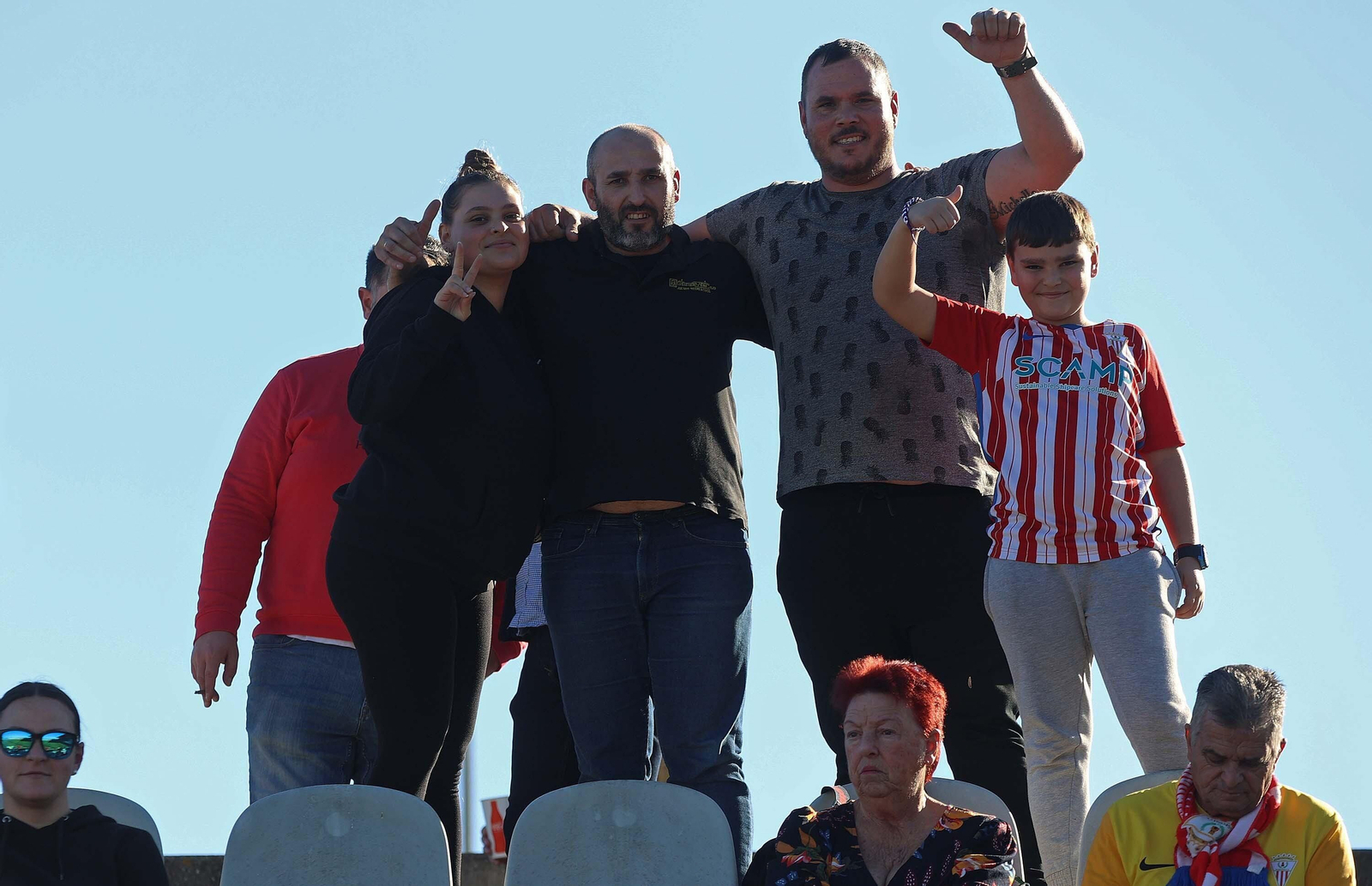 Búscate en el Nuevo Mirador durante el Algeciras - Real Madrid Castilla de Primera Federación