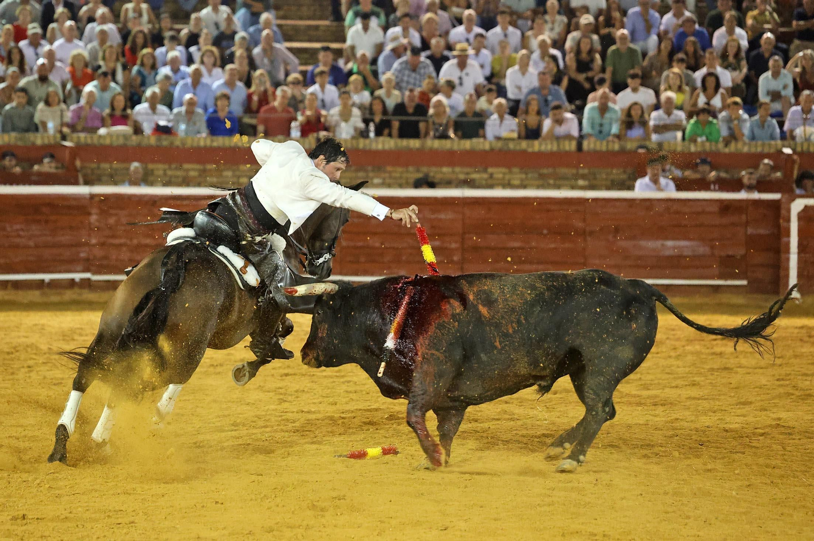 Toros La Merced: Imágenes de la tarde de Rejoneo con Diego Ventura, Andrés Romero y Sergio Galán