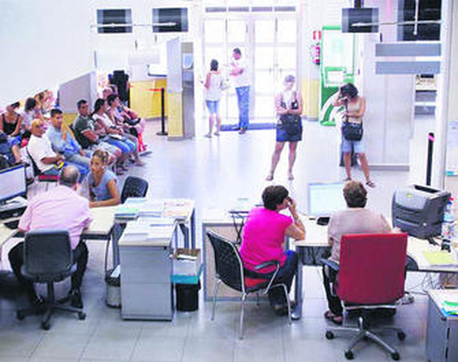 Interior de una oficina de empleo en Málaga capital.