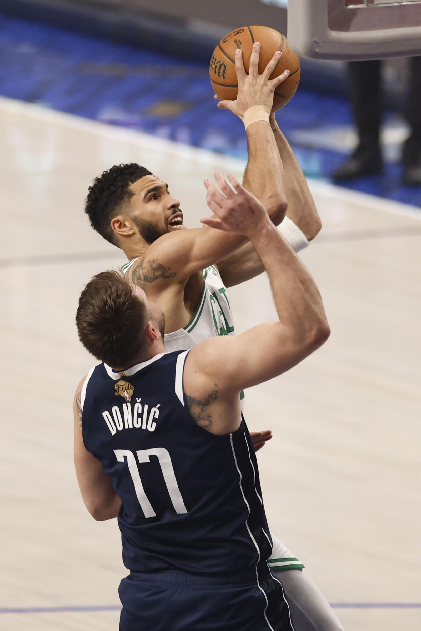 Las mejores fotos del tercer partido de la final de la NBA