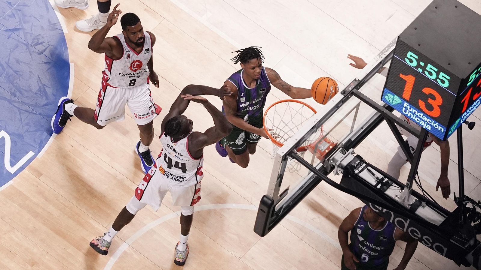 El Unicaja-Casademont Zaragoza, en fotos