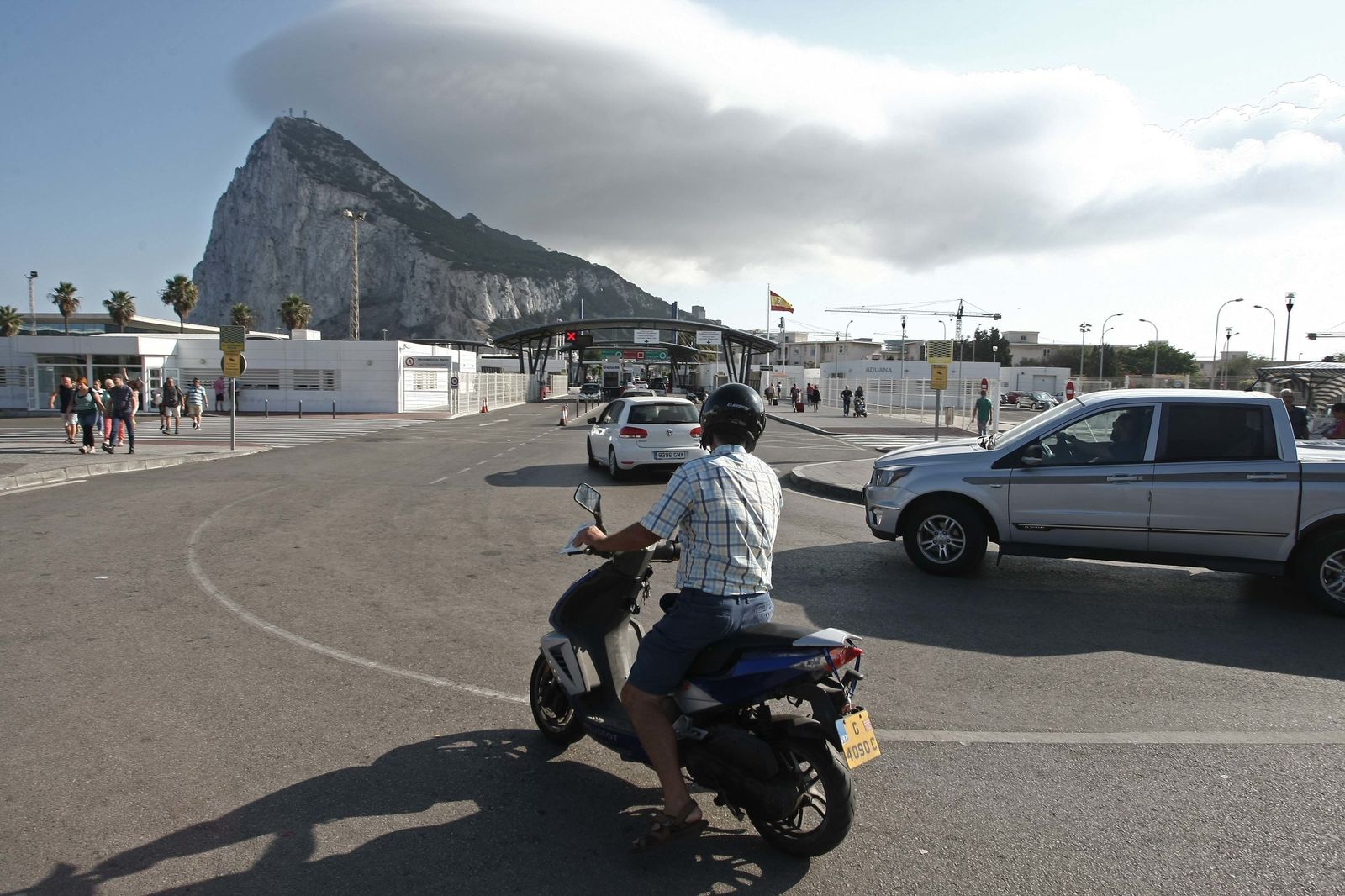 Inmediaciones de la Verja de Gibraltar.
