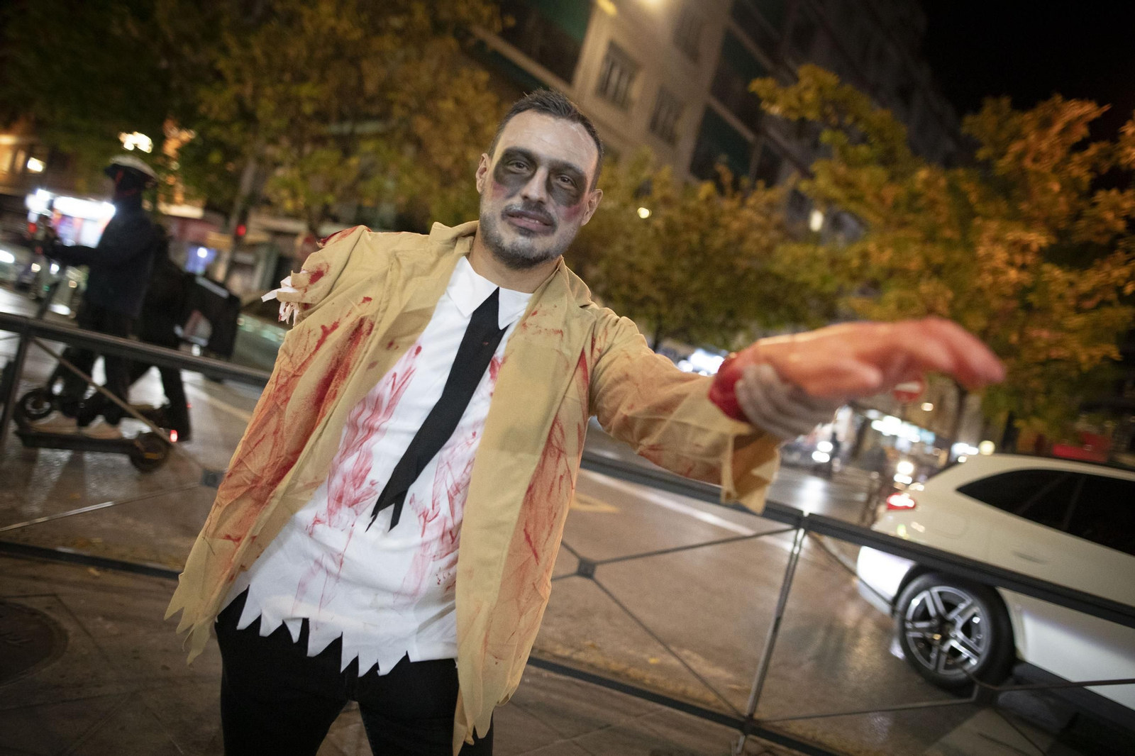 "Así fue la noche de Halloween en Granada: disfraces, truco y trato"