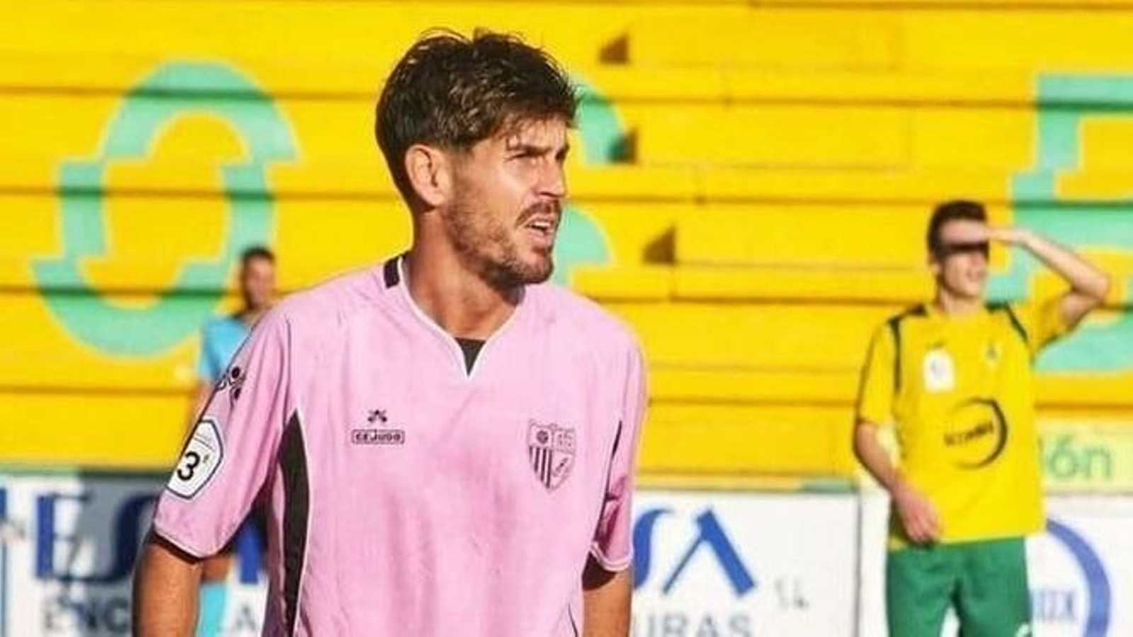 El ex de la Unión y Algeciras CF, Manzano, uno de los fijos en el Conil CF.