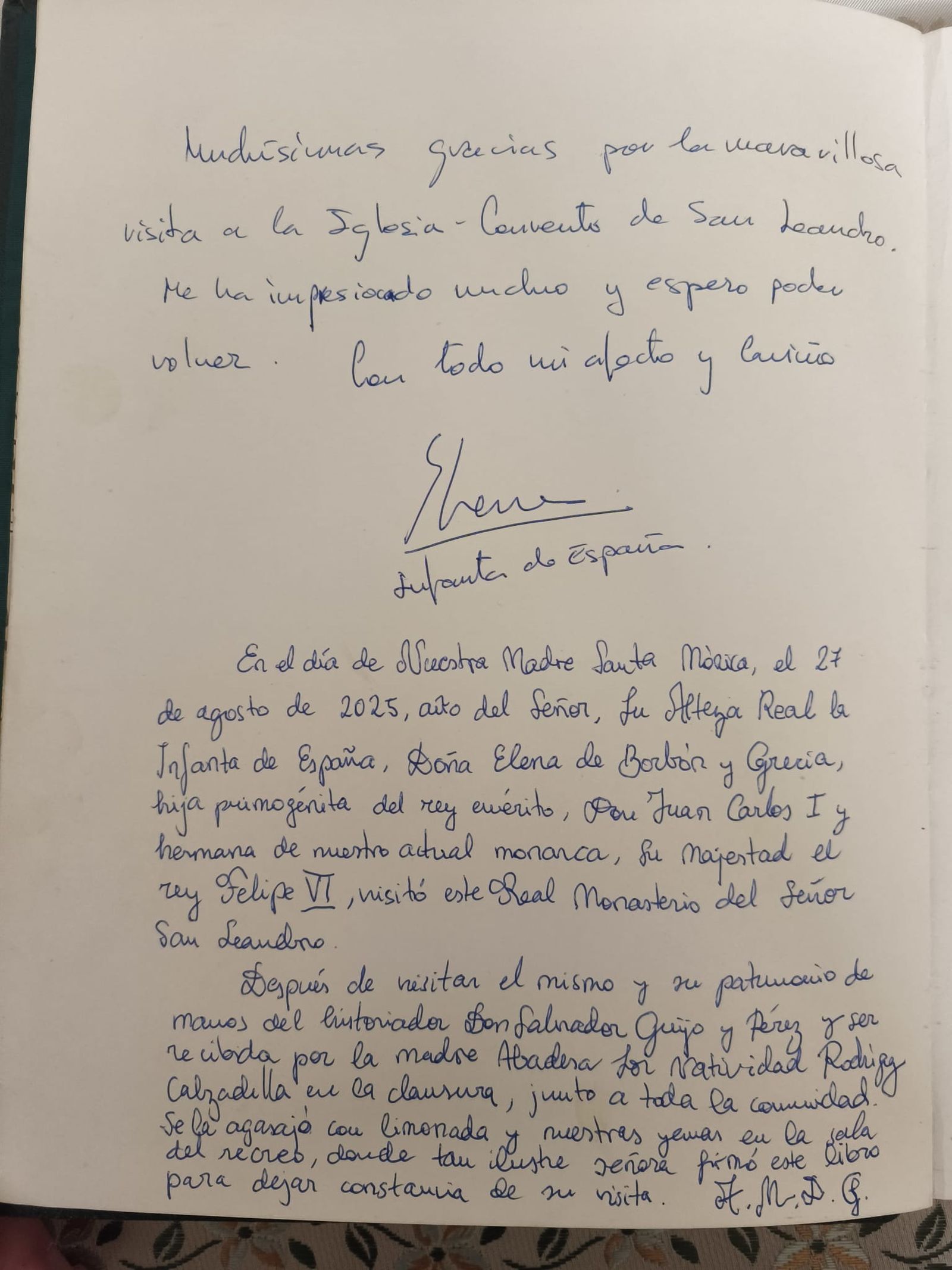 El mensaje dejado por doña Elena enel libro de honor.