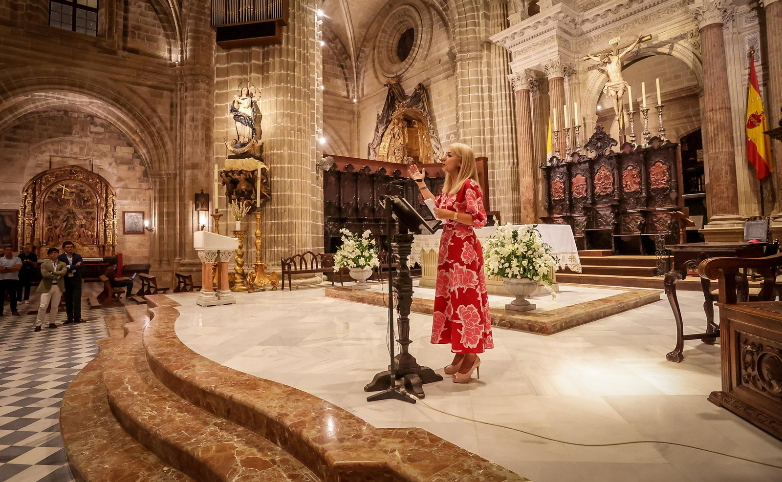 Imágenes de la nueva iluminación de la Catedral de Jerez