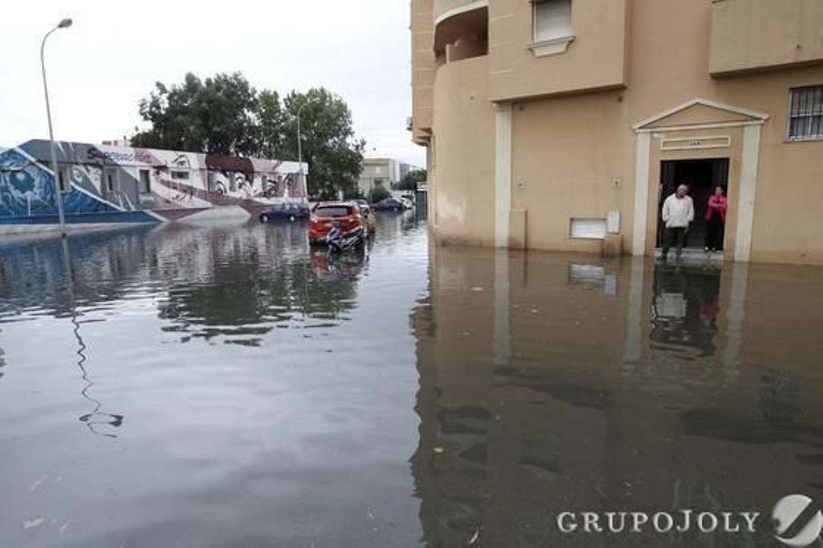 El temporal en La Línea (Cádiz)

Foto: A. Carrasco