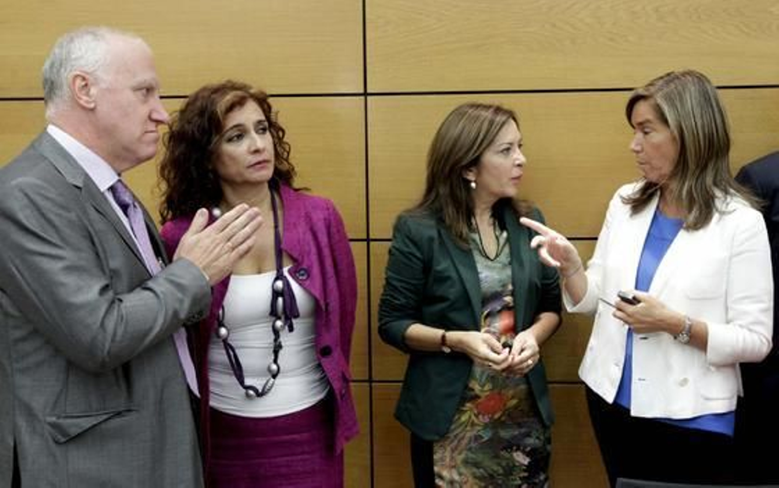 Los convenios sanitarios para inmigrantes irregulares no cubrirán los medicamentos