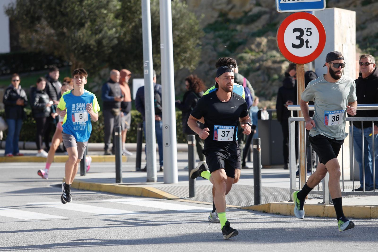 Las fotos de la III Carrera San Silvestre de Tarifa
