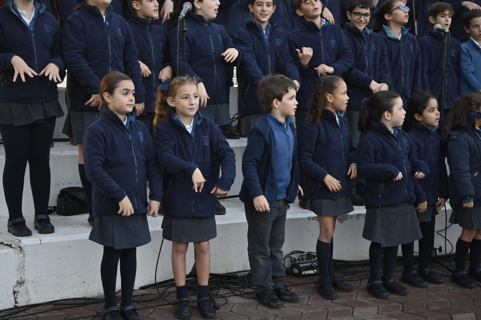 Alumbrado del Puerto de Huelva, en imágenes