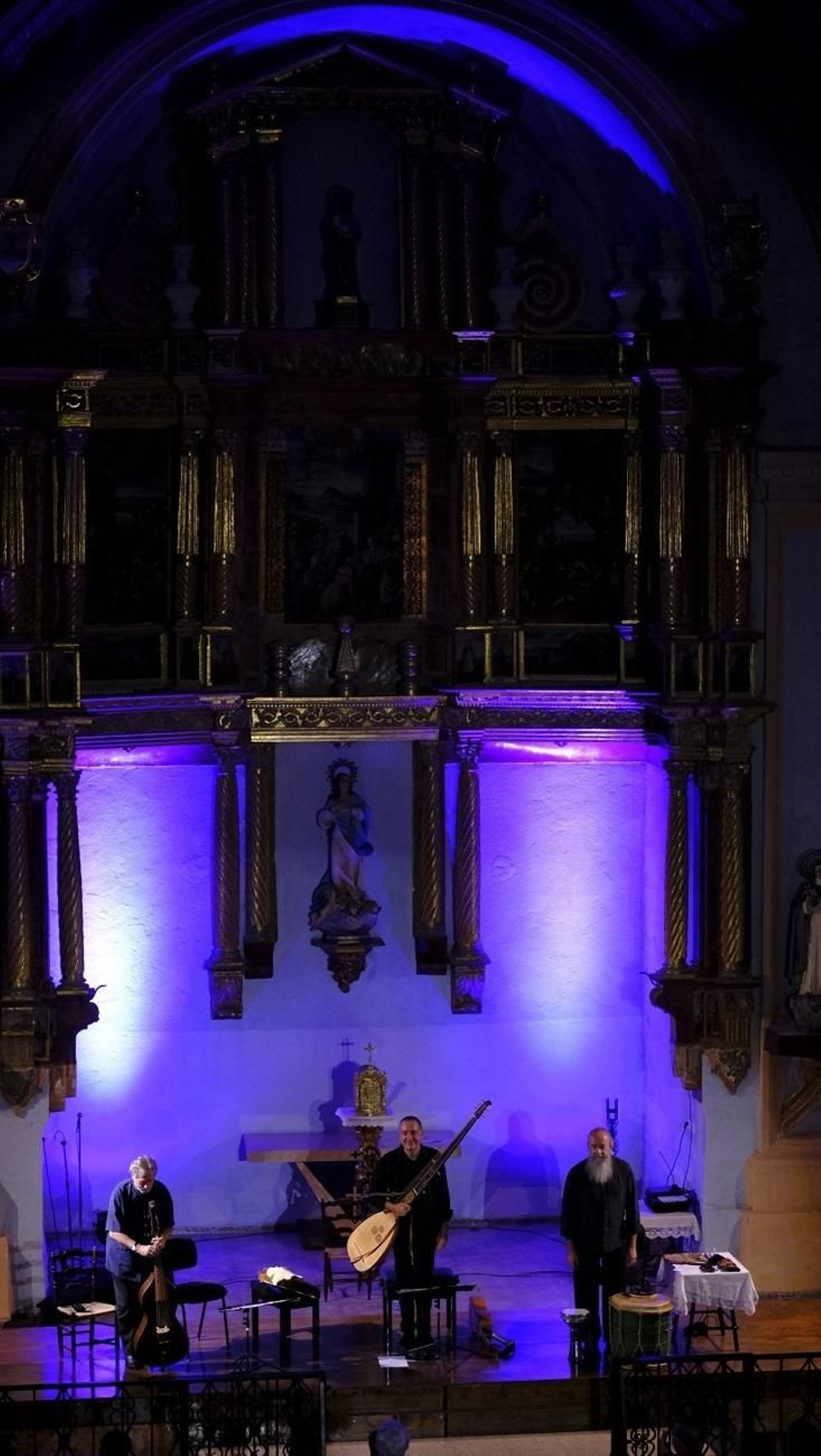 Fotogalería concierto de Jordi Savall. Festival de Música Renacentista y Barroca de Vélez Blanco.