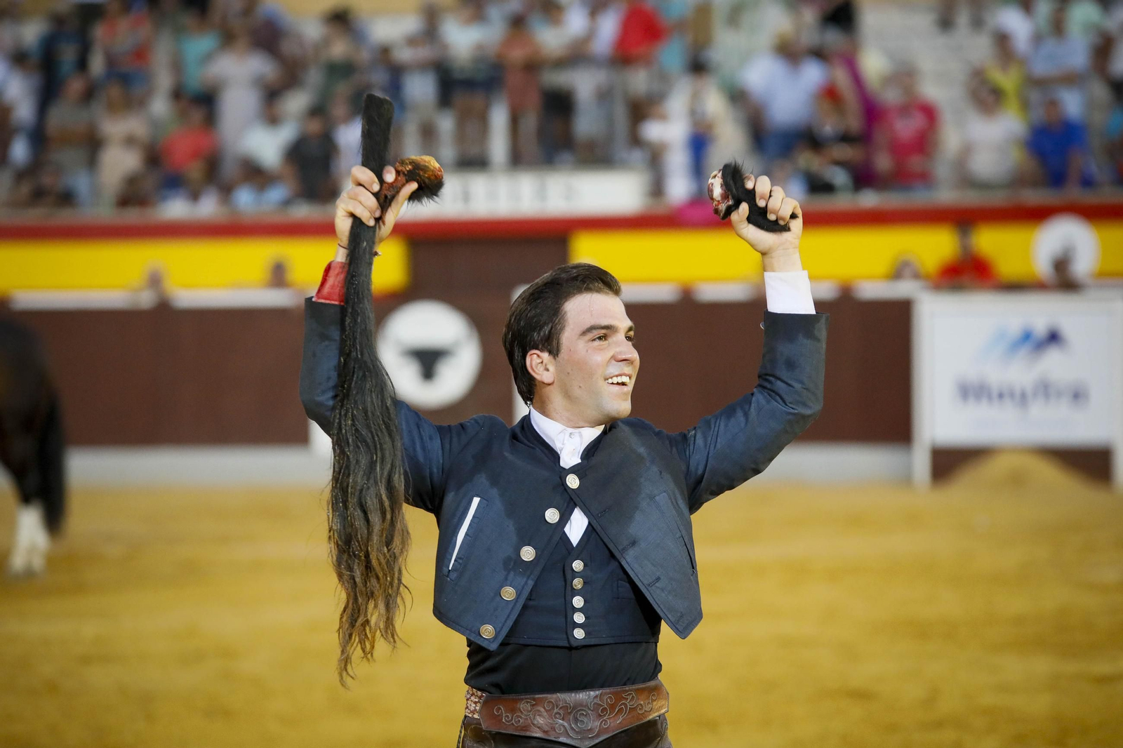Corrida de toros Berja con un toro indultado, en imágenes