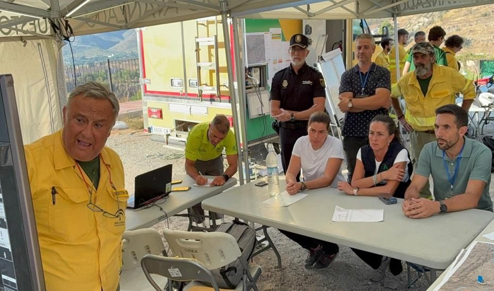 Imagen de la última reunión operativa del Infoca con la delegada del Gobierno.