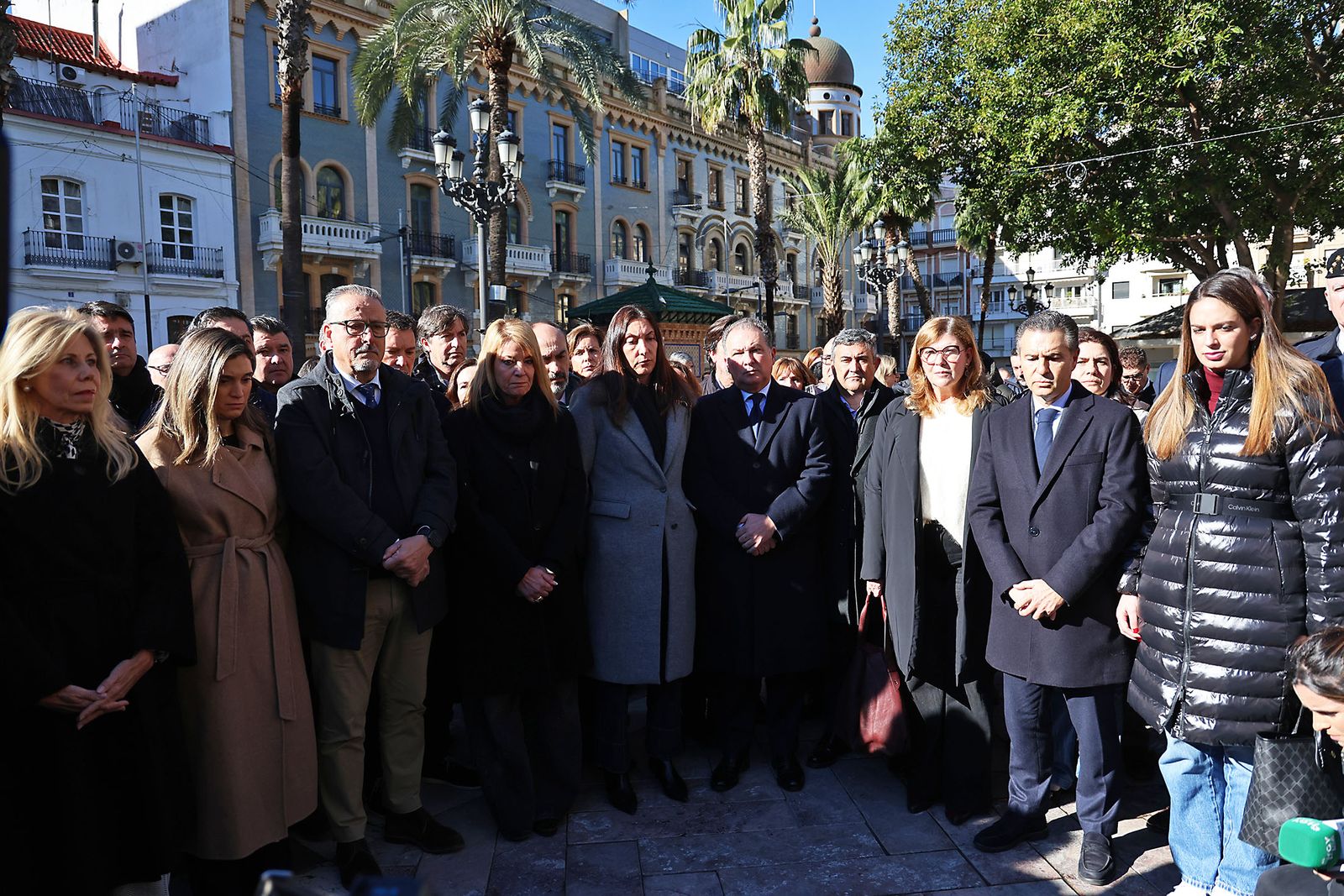 Las fotografías del minuto de silencio por el trágico accidente de tren