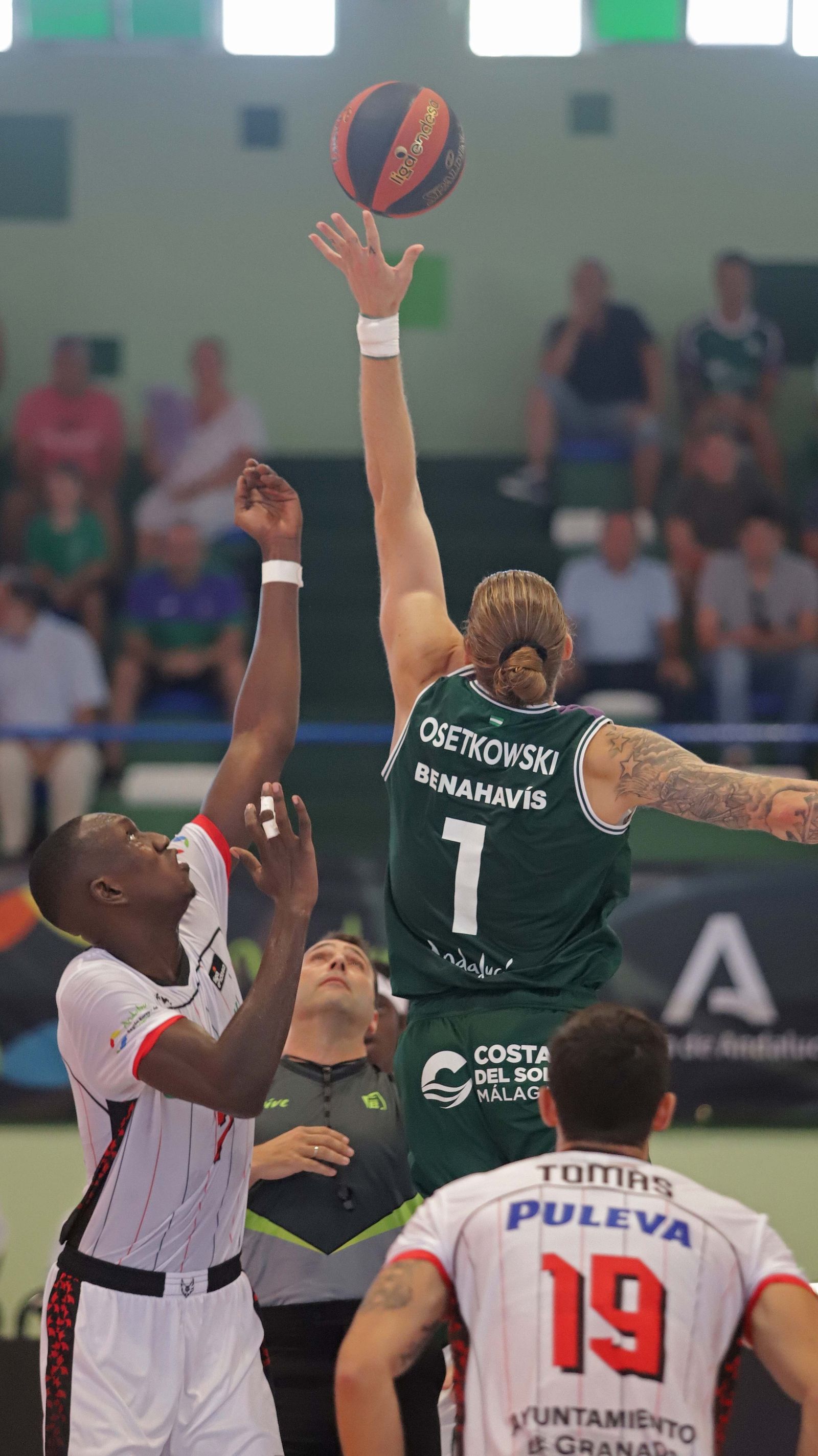 Las mejores fotos del Unicaja - CB Granada en La Línea