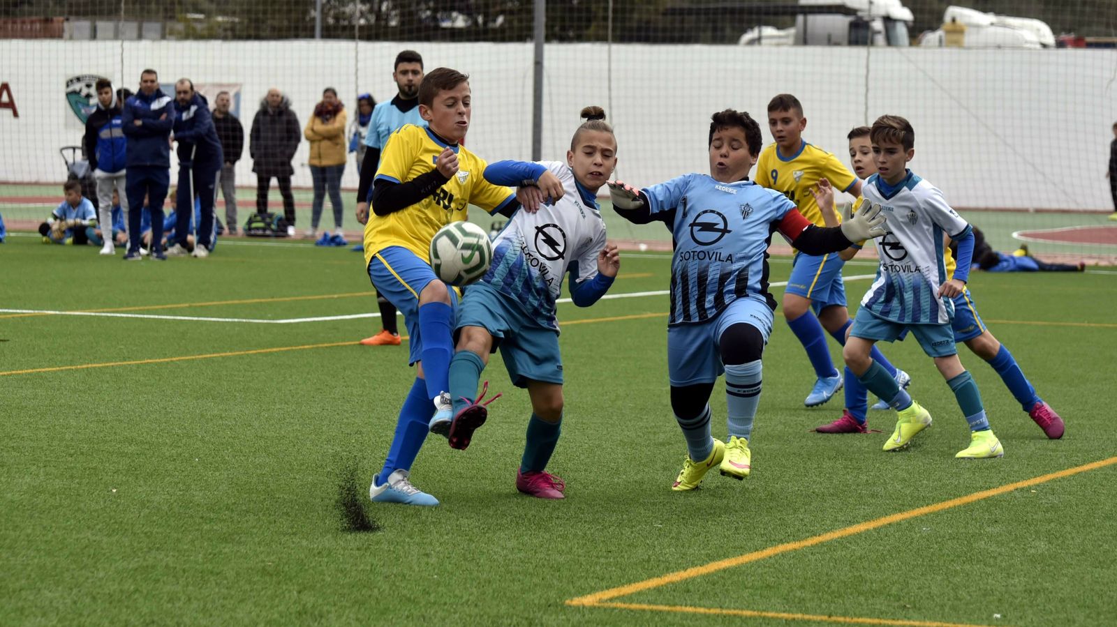 Las mejores fotos del XII Torneo de Navidad de futbol base AD Taraguilla