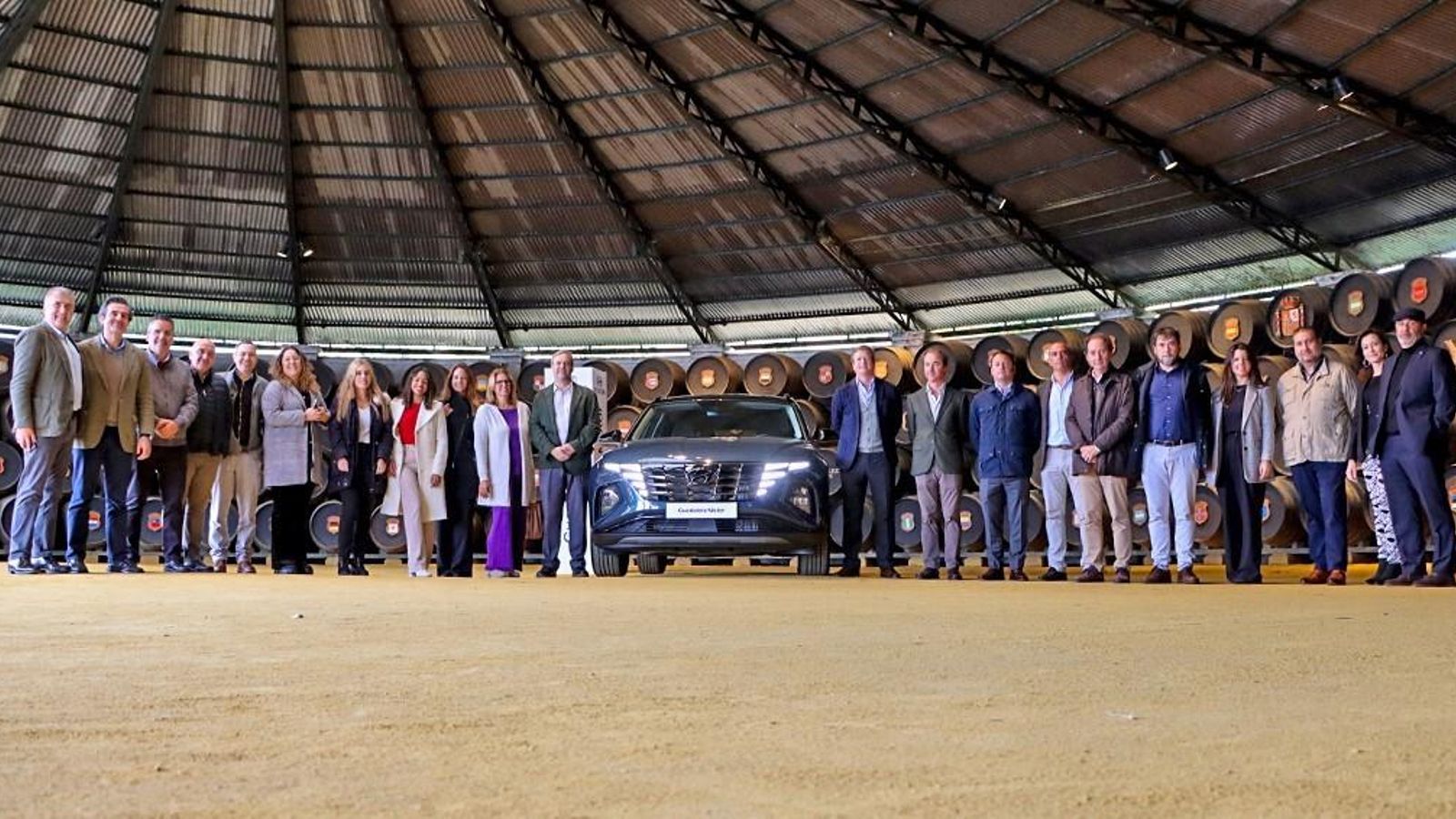 Celebración de la certificación en la bodega González Byass.