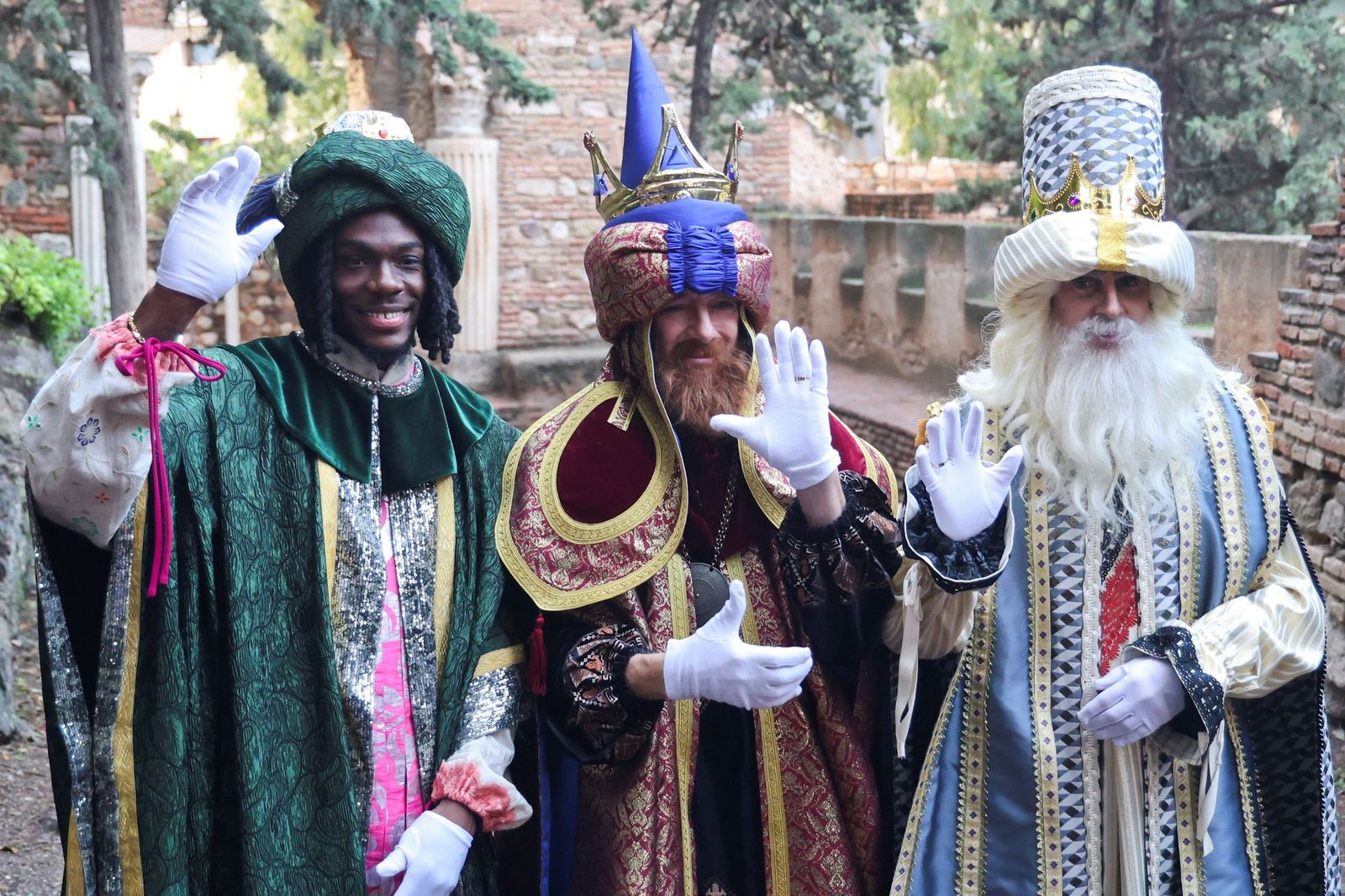 Los Reyes Magos llenan Málaga de ilusión tras la lluvia