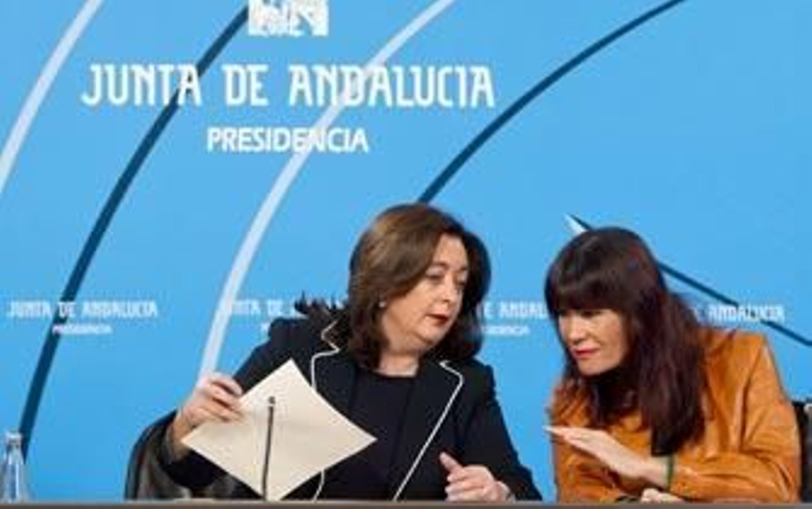 La Junta asegura haber transferido el dinero