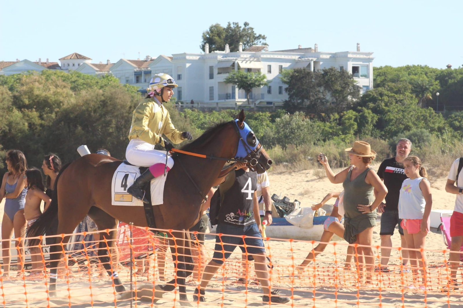 Imágenes del segundo día de Carreras de Caballos de Sanlúcar Imágenes del segundo día de Carreras de Caballos de Sanlúcar