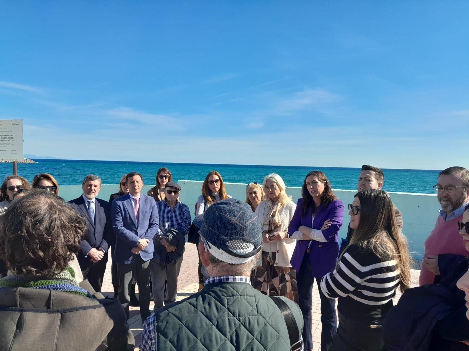 La consejera Loles López durante su visita a La Atunara, este jueves.