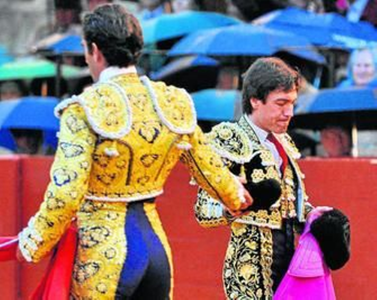 Barrera, en el brindis de su compañero Salvador Cortés.