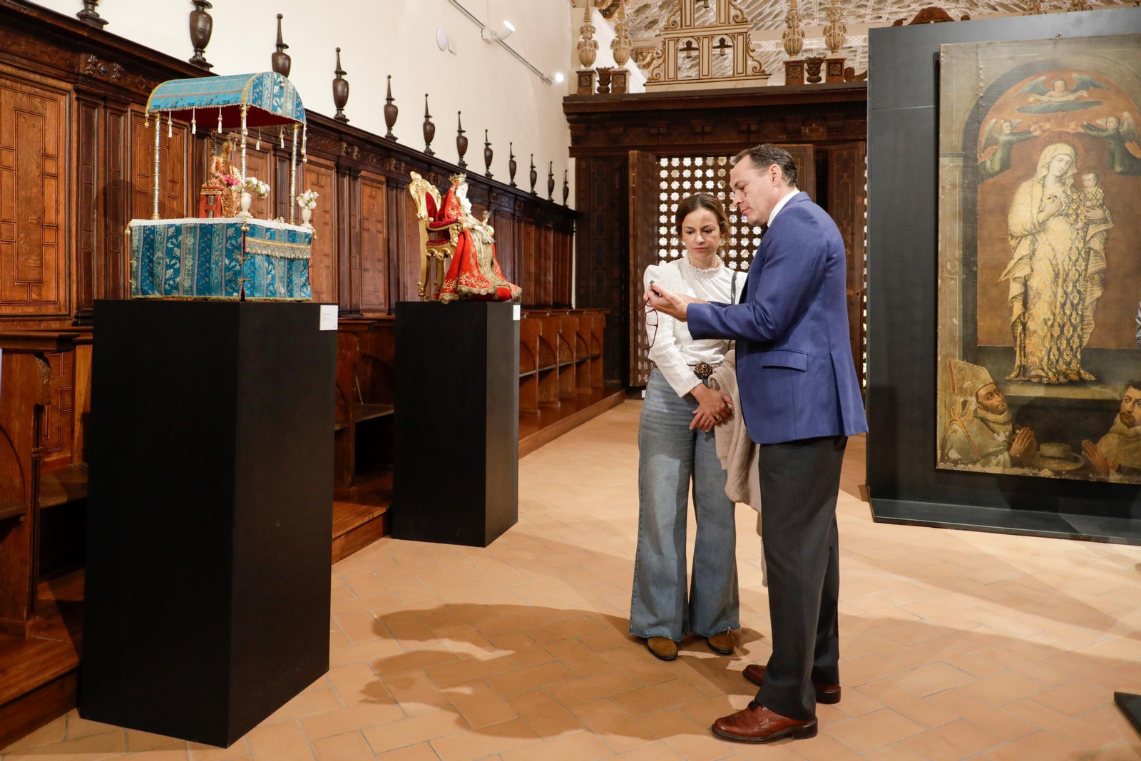 Inauguración de la exposición Devociones populares en las clausuras de Sevilla, en la Iglesia Santa Clara