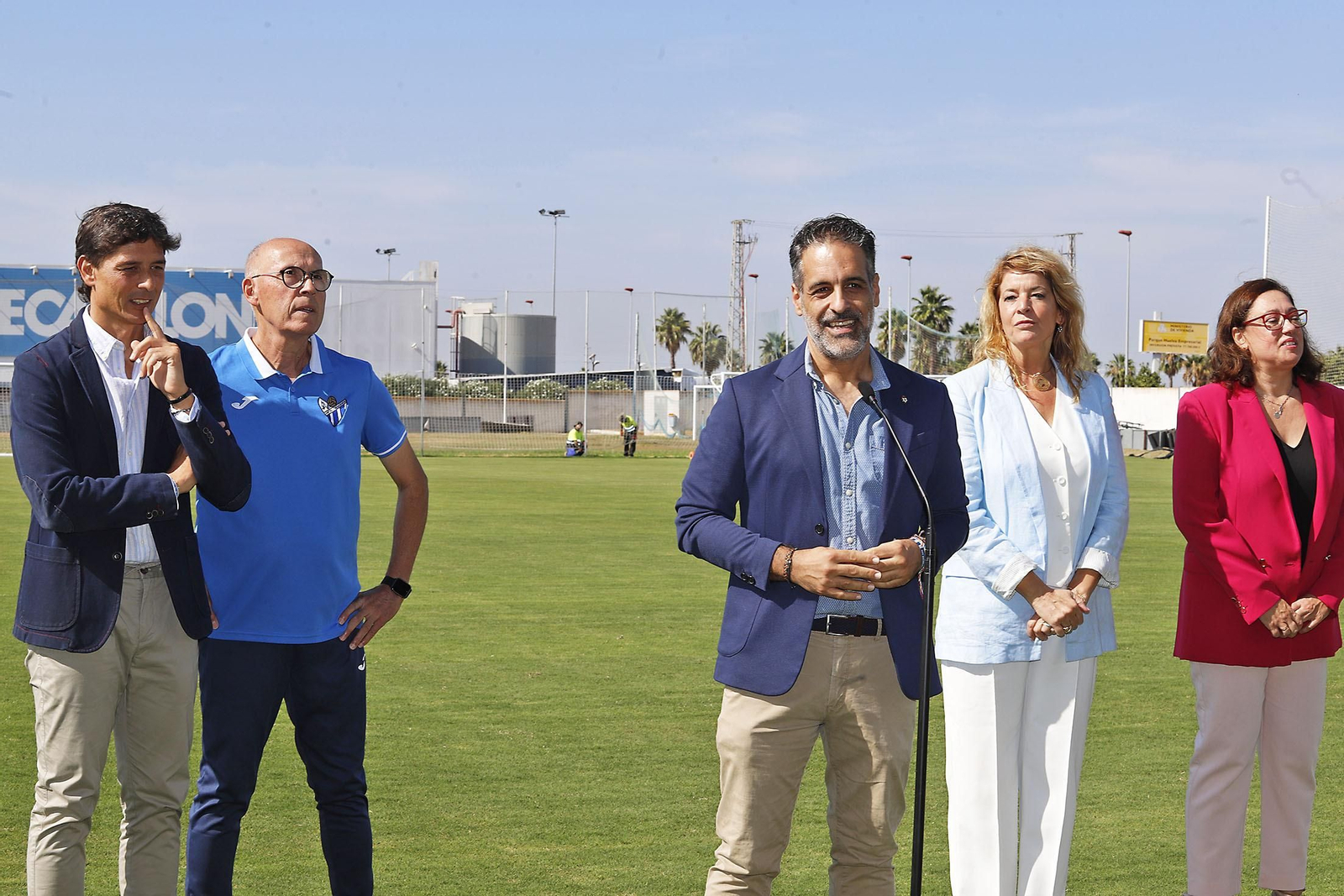 Imágenes de la inauguración del campo 1 de la Ciudad Deportiva del Real Club Recreativo de Huelva