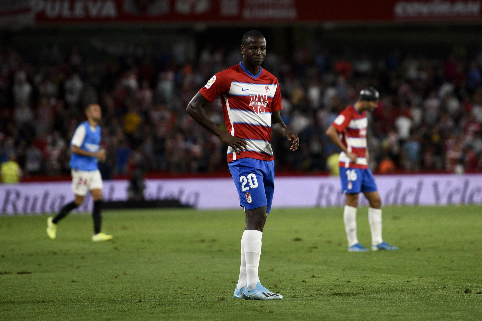 Adrián Ramos no está teniendo el protagonismo que esperaba en el Granada CF.