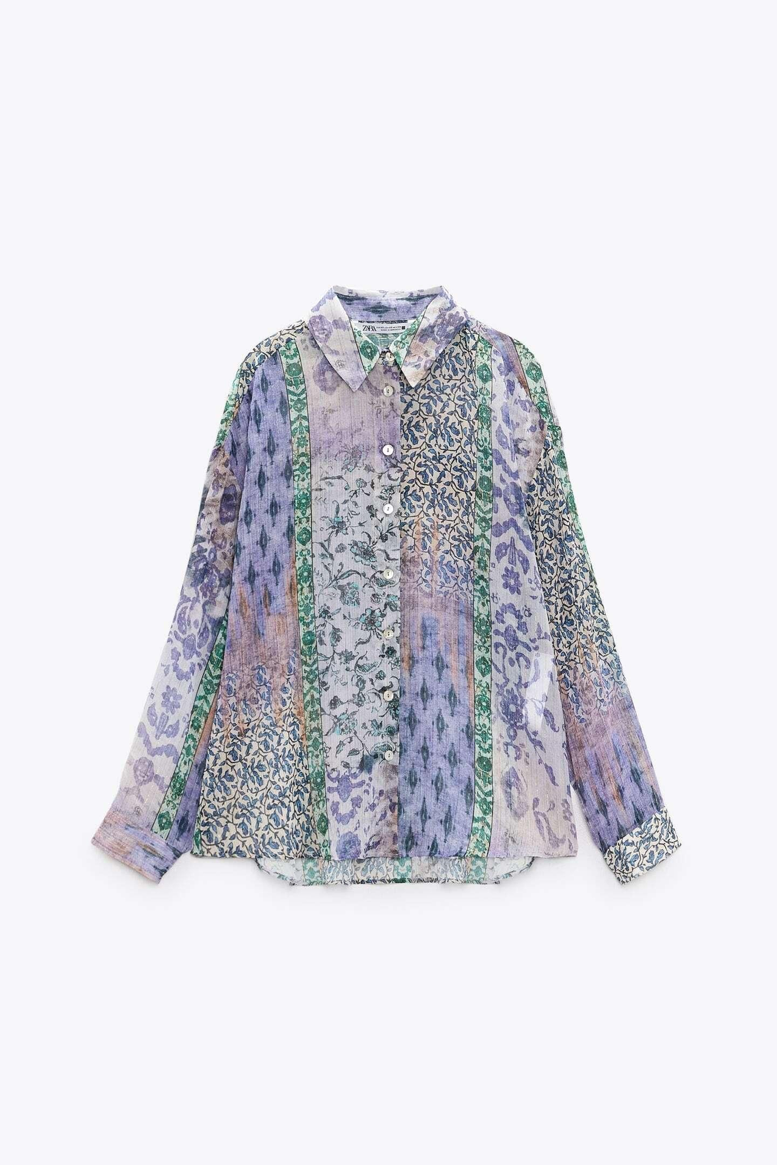 Blusa de flores morada de Zara. Blusa de flores morada de Zara.